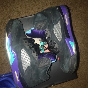 Grape jordan 5